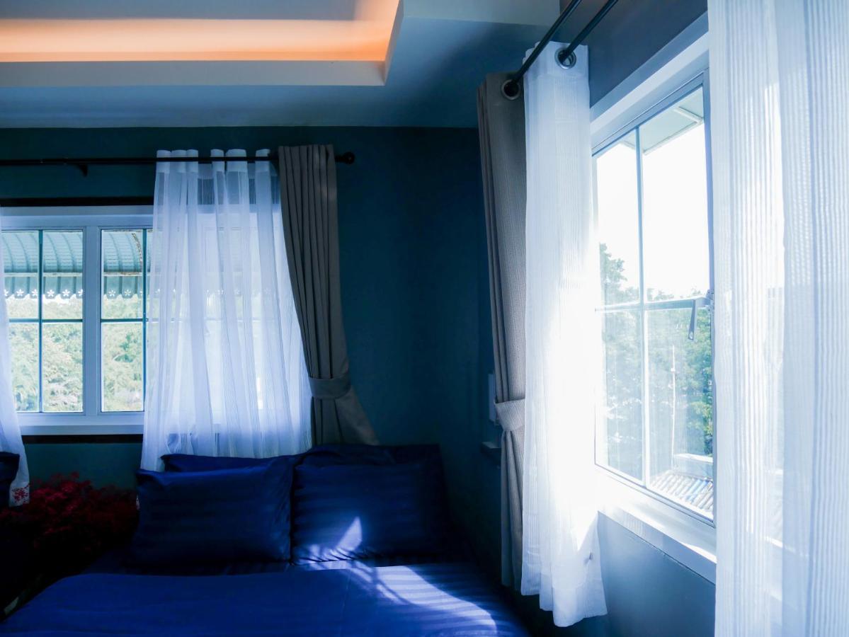 Varietyd-Dayhostel Huahin Bagian luar foto
