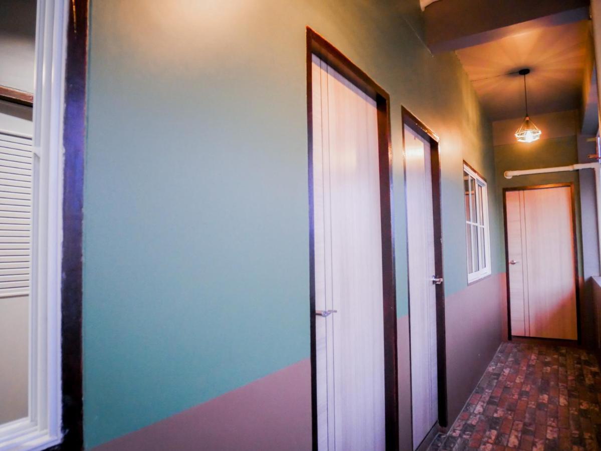 Varietyd-Dayhostel Huahin Bagian luar foto