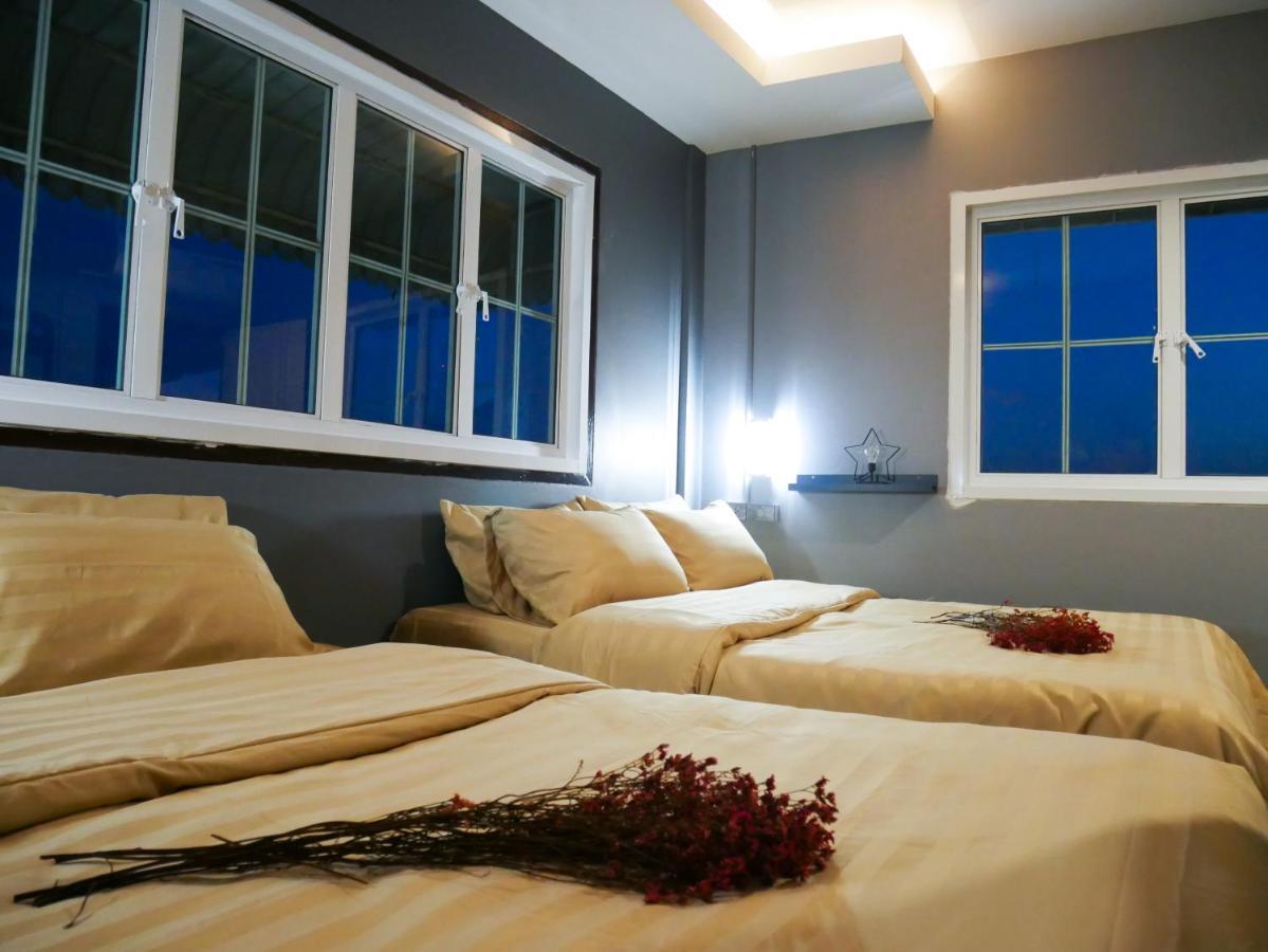 Varietyd-Dayhostel Huahin Bagian luar foto