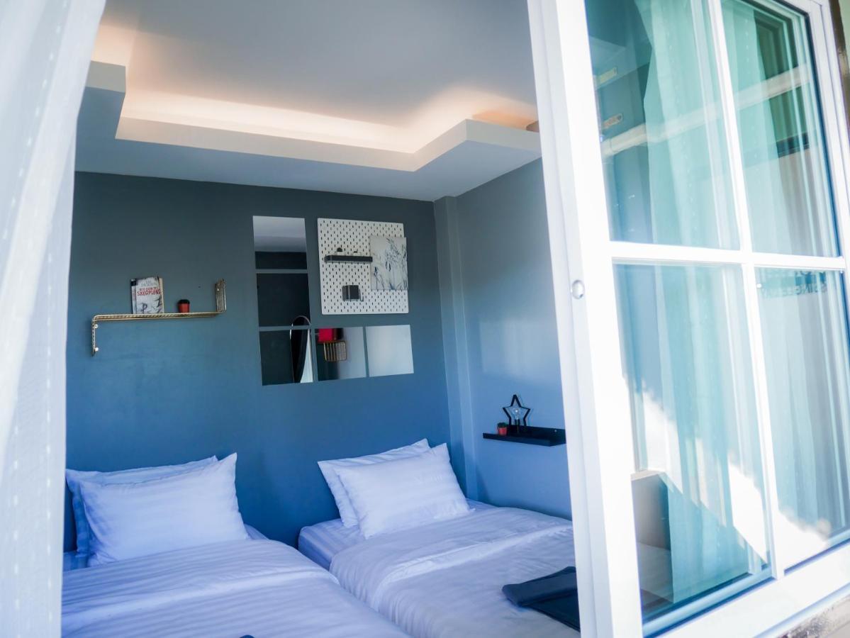 Varietyd-Dayhostel Huahin Bagian luar foto