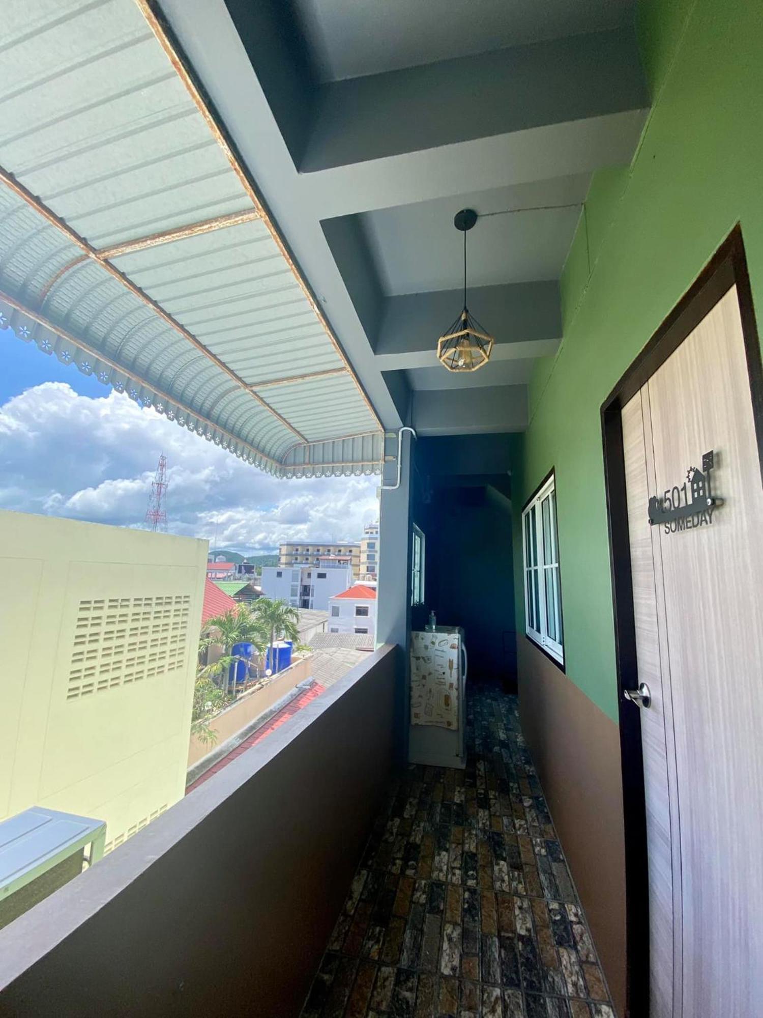 Varietyd-Dayhostel Huahin Bagian luar foto