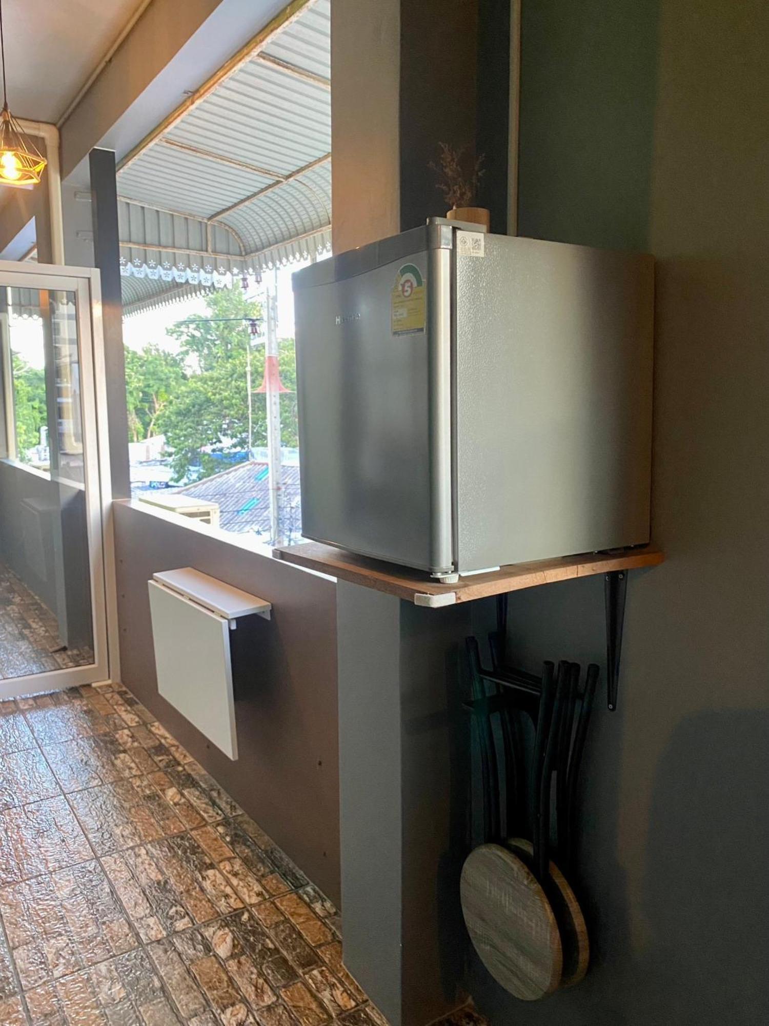 Varietyd-Dayhostel Huahin Bagian luar foto